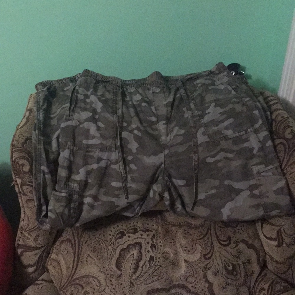 Cargo joggers, lightweight